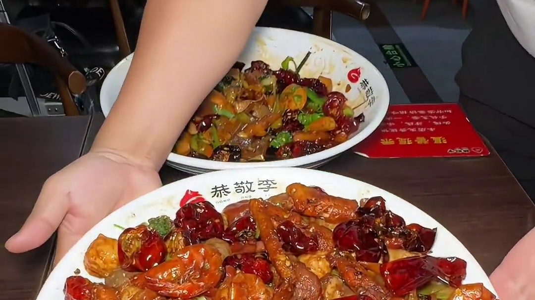 谁懂这一口麻辣香锅的好吃程度！