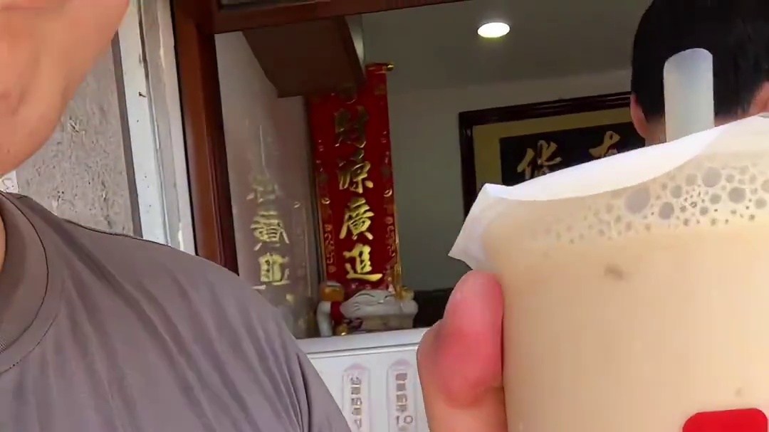 在南昌喝到了古早味纯手工的南瓜奶茶！