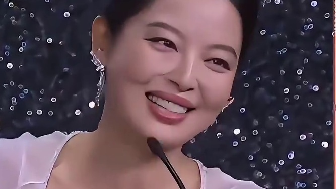 明明是辛芷蕾获奖，张颂文表情却成为最大亮点！