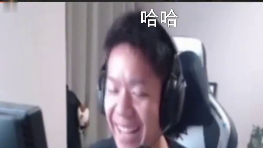 念旧宠儿 狗哥组排连连吃分阿肯 念旧连吃带嘲讽把阿肯当日本人 气的阿肯当场开C赛后两人激情互嘴#20