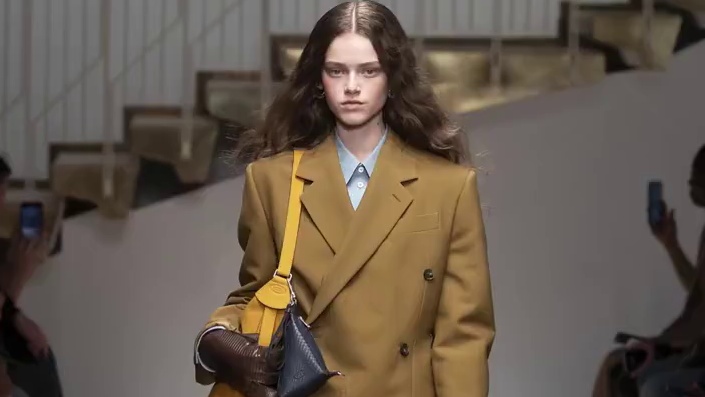 划重点！2025秋冬最高级的穿搭你知道吗 #穿搭技巧 #秋日穿搭 #走秀现场