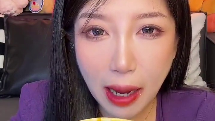 爽滑Q弹 酸辣过瘾 又麻又辣又酸！就是味儿很重的 口轻的姐妹少放料包或是慎拍！高品质酸辣粉！就是好吃