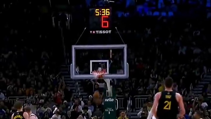 库日天来了，致胜三分杀死比赛！