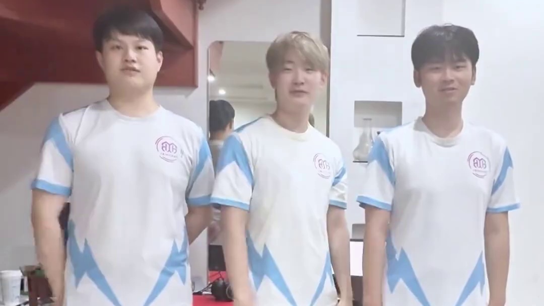 决胜巅峰中国大师赛倒计时3天！这就是YBG的仪式感，热血满满#决胜巅峰全球电竞 #决胜巅峰 #决胜巅