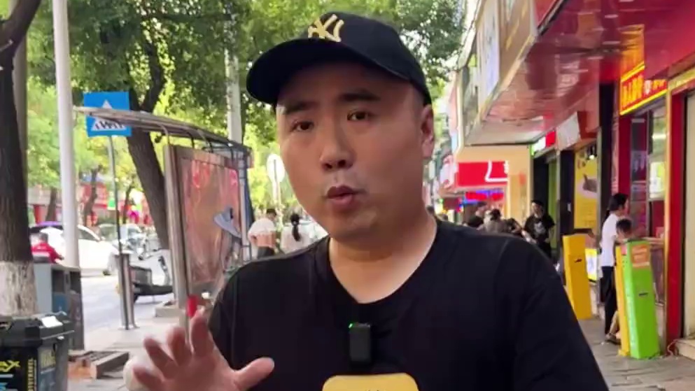 在衡阳你有吃过这么便宜的面包蛋糕嘛？#衡阳探店 #衡阳美食探店 #衡阳探店小龙仔 #小龙带你玩转衡阳