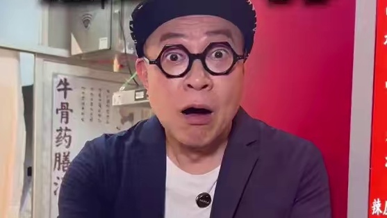 老一辈都爱吃臭豆腐，连汤都能喝！ #寻味烟火气#交出你的宝藏烟火小店#老一辈人多的店总没错 #寻找最