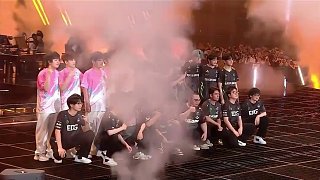巴黎全球冠軍賽即將開幕！ 明星選手 熱門強(qiáng)隊(duì) 全球十六支豪強(qiáng)集結(jié) 共舉年度賽事盛宴！#無畏契約巴黎全