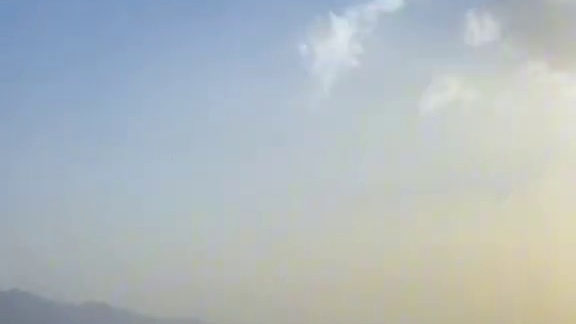 水本无痕，因风起浪，心本无事，随念生波，生而，阅已，悦已，越已，不要困于他人，亦不要困于已念。#治愈