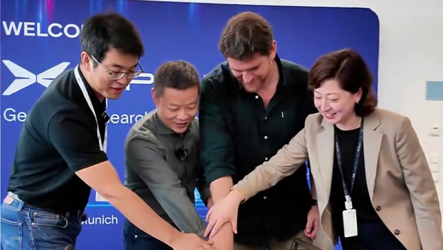 一则小鹏重磅短消息，据说L4智驾有望在明年量产？ #小鹏欧洲首个研发中心正式启用 #慕尼黑车展小鹏展