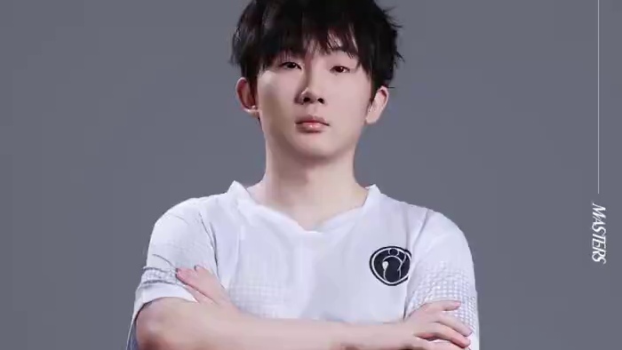 iG终于回归赛场，看的出来确实是憋坏了，期待一下他们在赛场的表现#决胜巅峰全球电竞 #决胜巅峰 #决