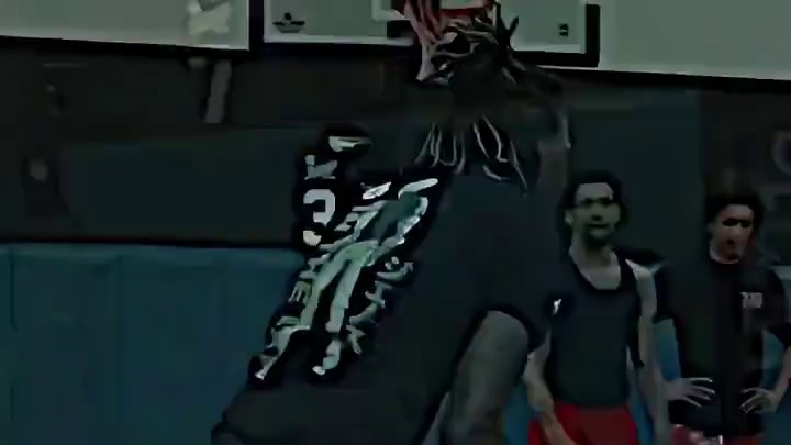 “篮球场上无时无刻不充满奇迹，高考亦是如此！相信自己，人生的道路还很长，放平心态迎接更美好的未来”