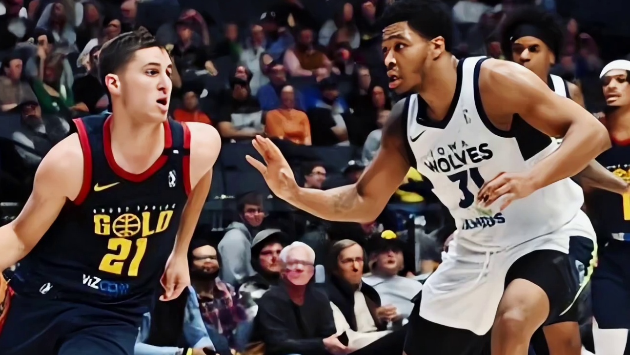 太阳真的不打算用他们自己的冠军后卫吗？ 战绩下滑他们需要做出什么改变？