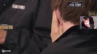 “少年后面的路還很長，下個(gè)冠軍在等你！”