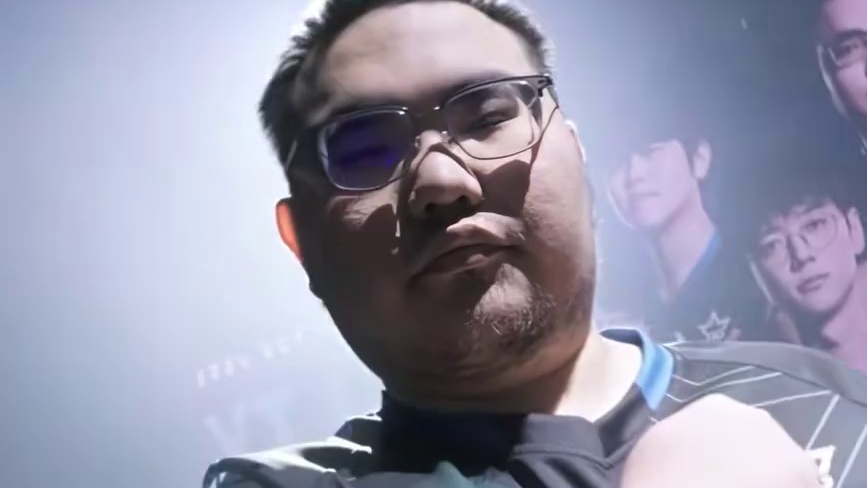 Rarga一夫当关
英雄狂徒斩获四“杀”
#EDG对阵XLG  #2025VCTCN启点赛