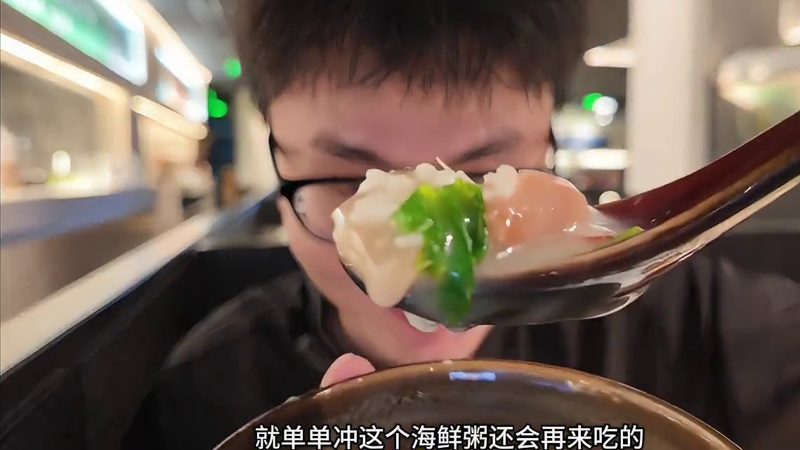 以后要是有人问你夜宵去哪儿吃，你就把这条视频发给他 #皖厨   #宵夜 #广东人又开始吃姜葱炒花蟹#