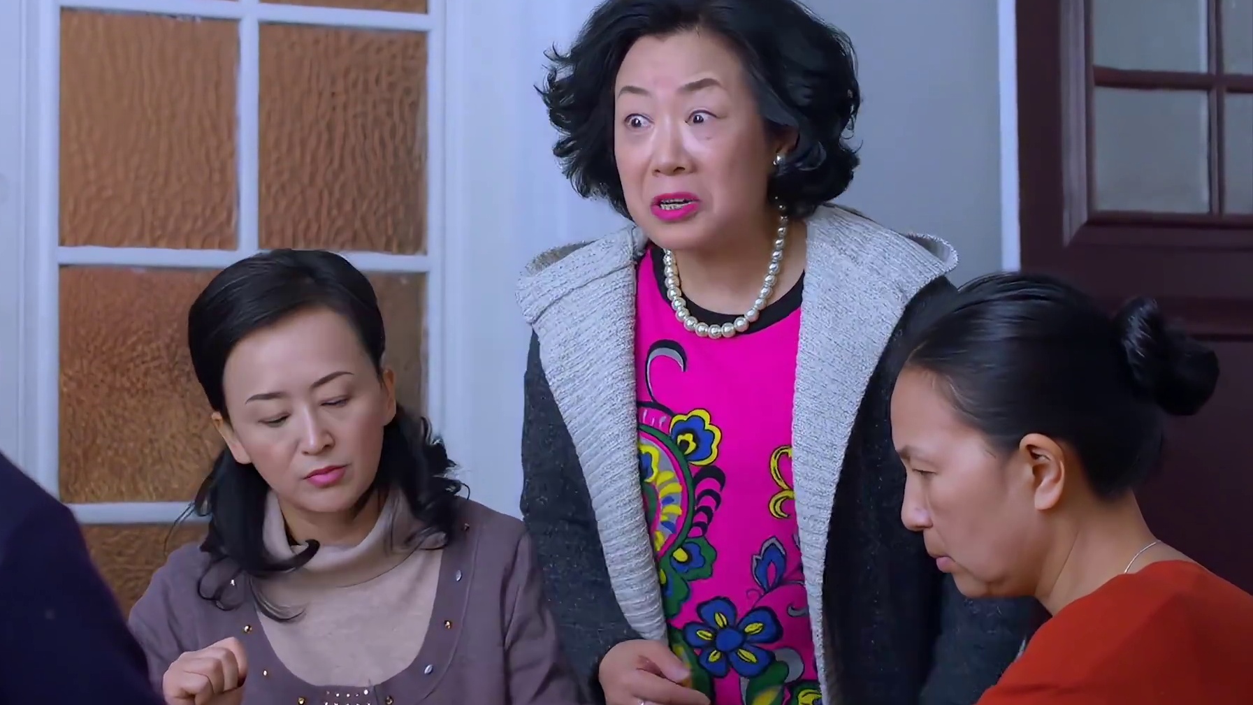 夫妻俩因为孩子跟谁姓大吵一架，逼到最后吵架要离婚#影视解说 #好剧推荐