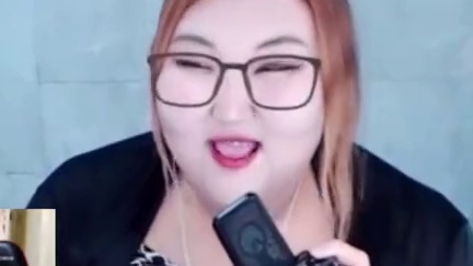 蛇哥看西瓜妹妹，当场自闭