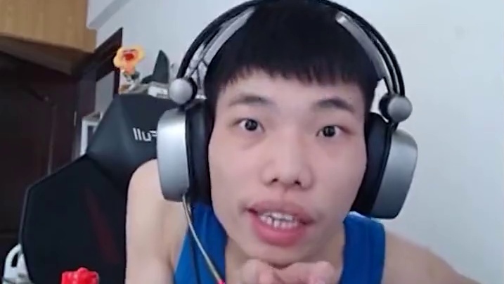鲨鱼传（上）：虽然苟分卖队友,但是我还是个好猴~