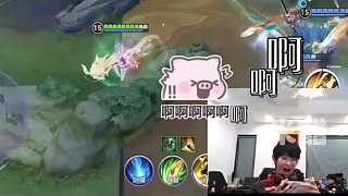 鐘意：諾你以前還叫我baby，現(xiàn)在就是惡心陰暗了是吧？