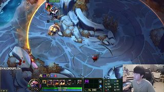 姿態(tài)帶尖勾體驗(yàn)2V2模式