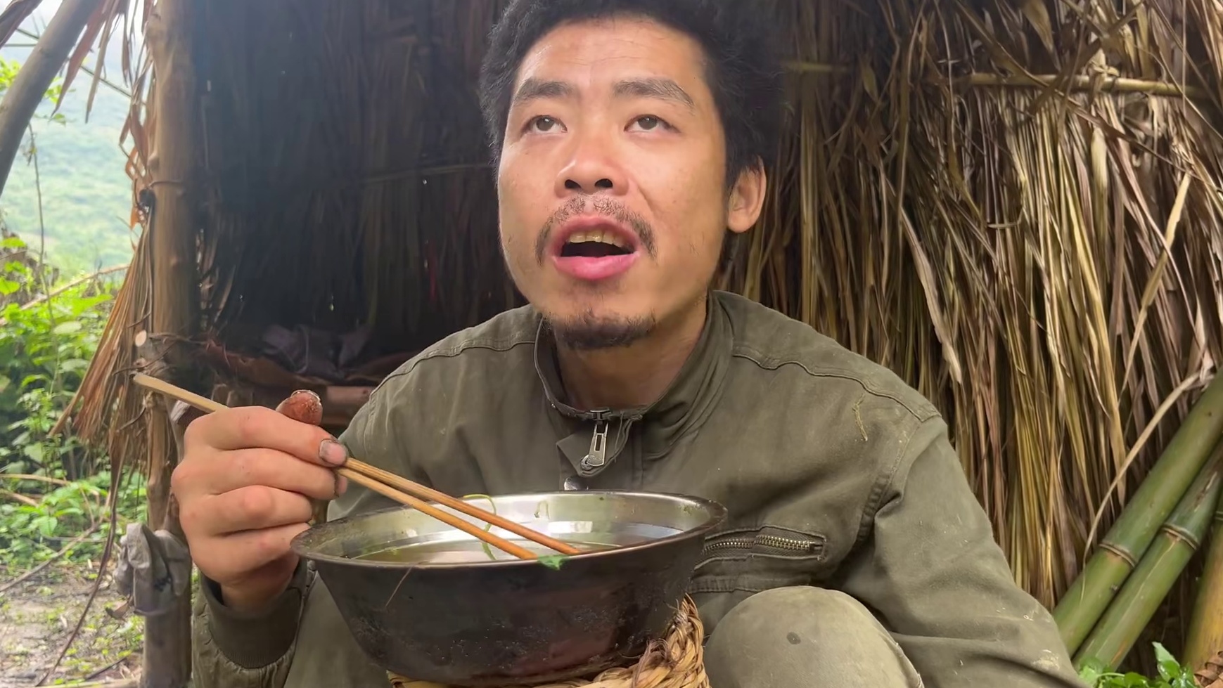 张家界七星山杯荒野求生挑战赛，决赛第四十二天。#七星山杯荒野求生挑战赛#户外#荒野求生