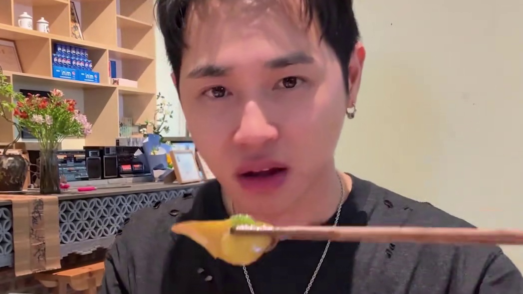 云南菌子有毒？带你去大理探索野生菌子之旅 #好好吃饭大赛  #在家吃遍全球 #云南菌子 #见手青 #