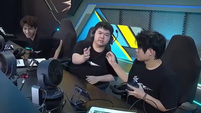 【全国公开赛S7第四日】车队竞速小组赛第三场第三轮
Oni竞速组 vs Az空降竞速组
第四局：零号