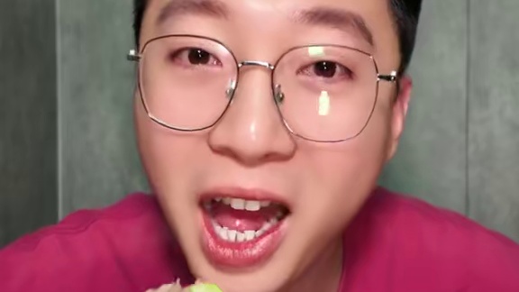 藏在巷子里 30 年的鲮鱼牛肉汤，真的太绝啦#梅州 #梅州美食 #烟火气小店