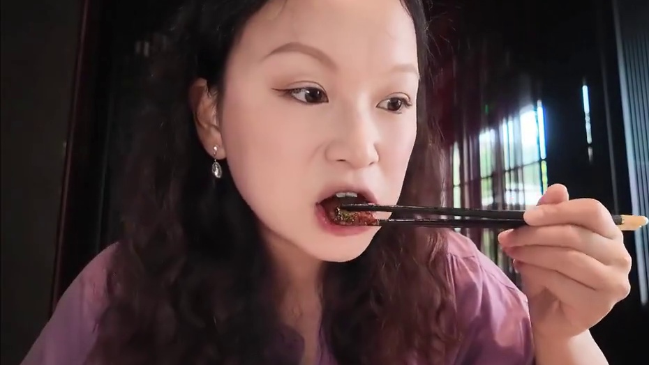 在花园私房餐厅，吃一饭封神同款香辣蟹！绝！ #巧克李的迷幻日常 #香辣蟹