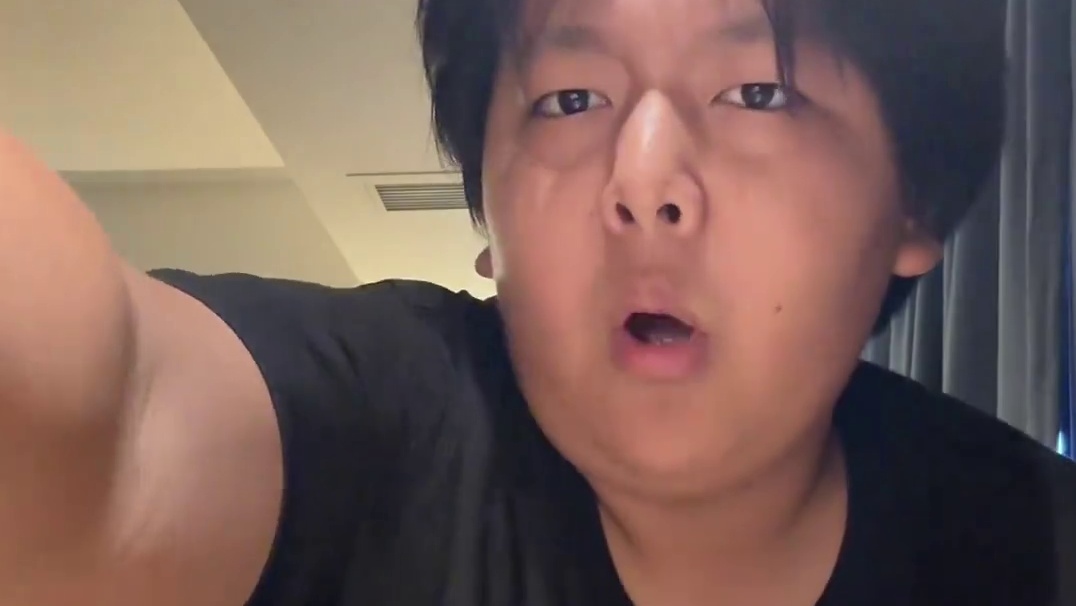 《读评论》#猎奇#搞笑#娱乐#读评论#小黎哟ssy