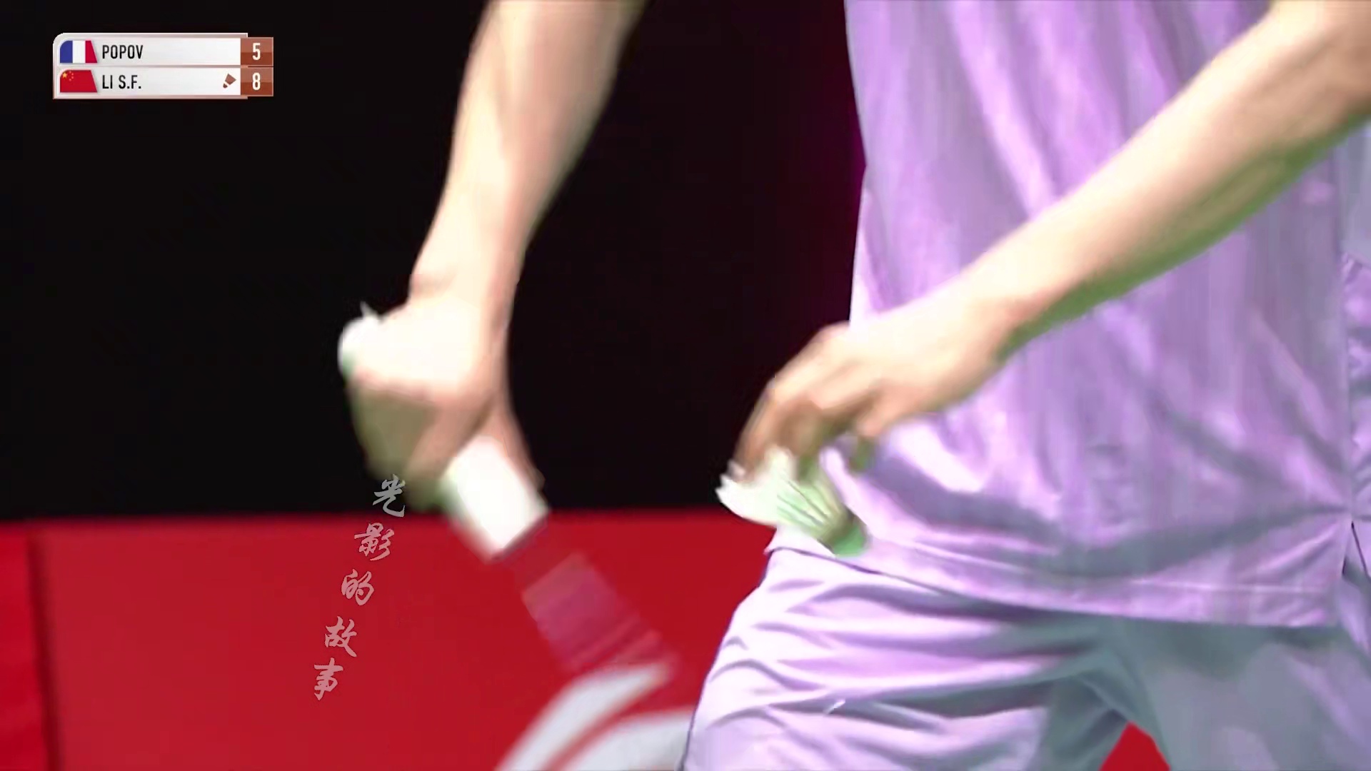 凶猛变速抓推！李诗沣能力球压制小波波夫晋级决赛！ 这场比赛因为两人前一天都刚刚面临了高消耗对抗，所以