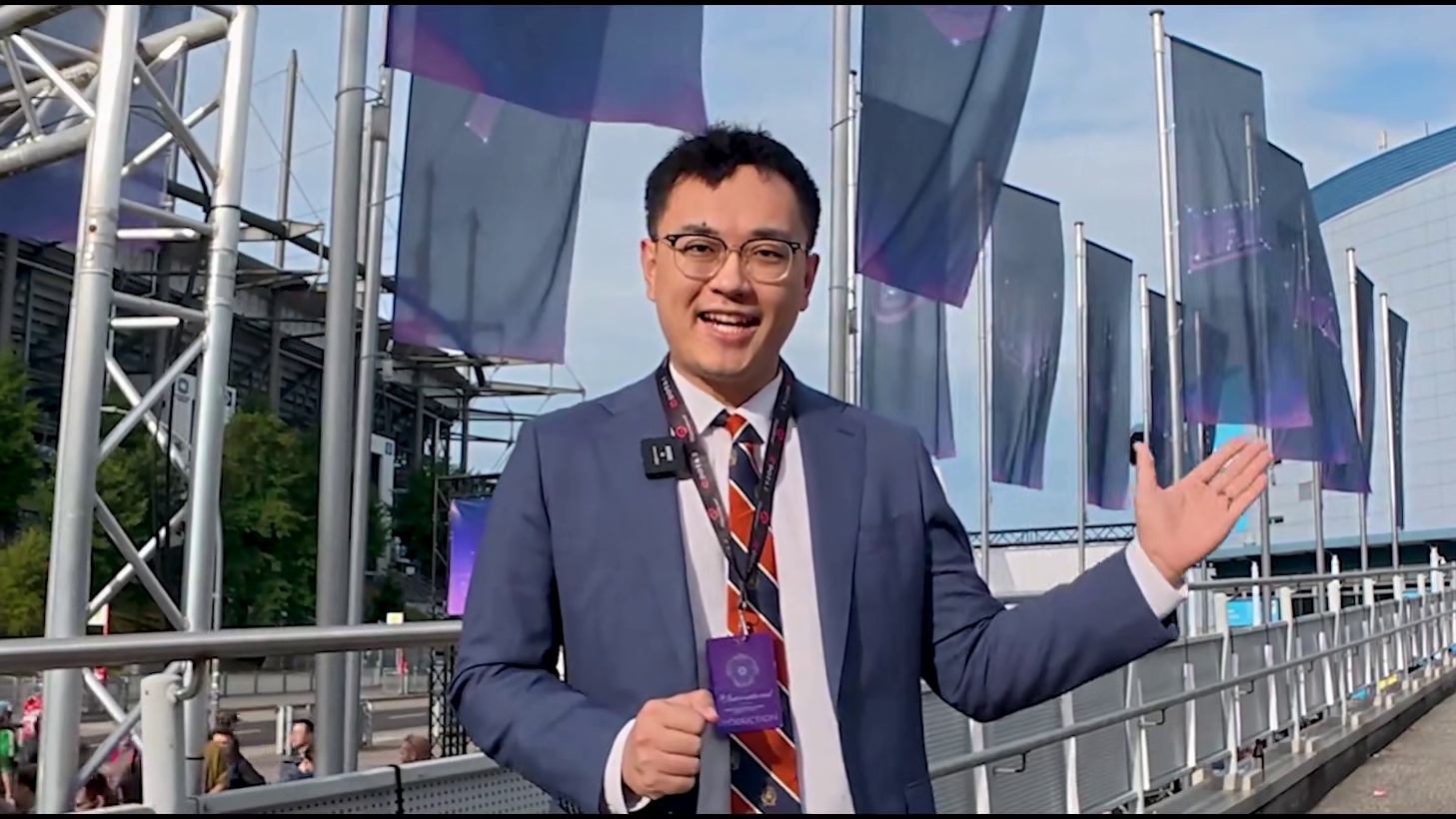 【TI 2025】星空顶重达98吨！全方位揭秘TI总决赛场馆，神秘商店、冠军戒指、选手签名会…直接拉