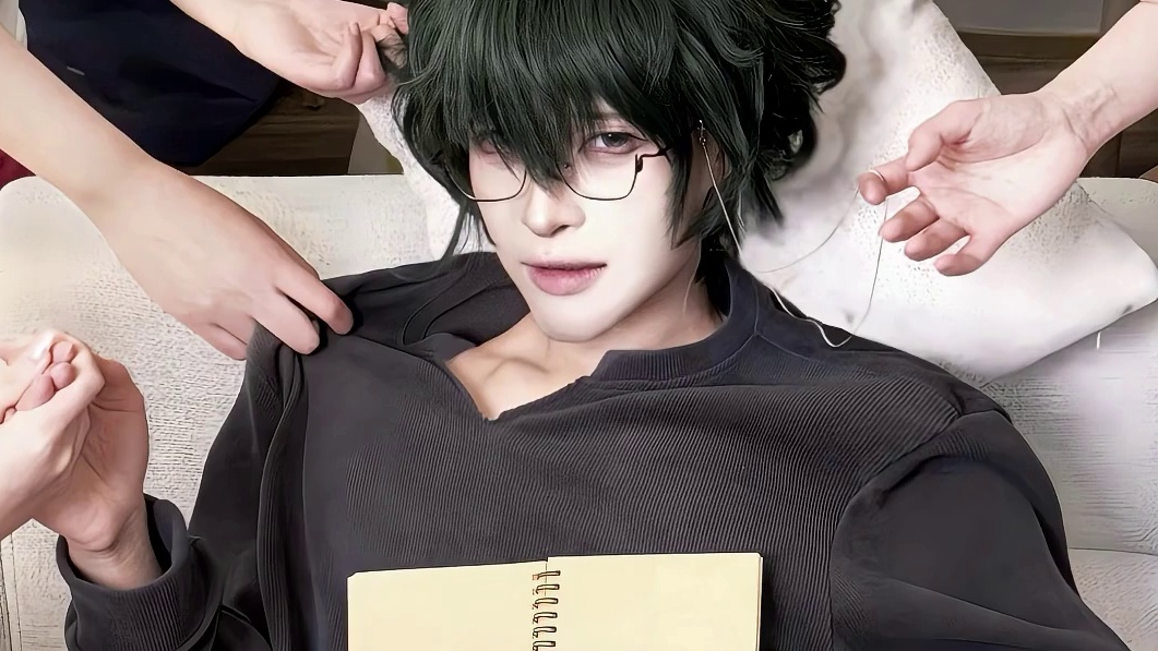 非人哉挑战拍到谁就嬤谁 #非人哉 #cos