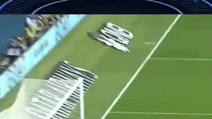 姆巴佩是有后视镜的！