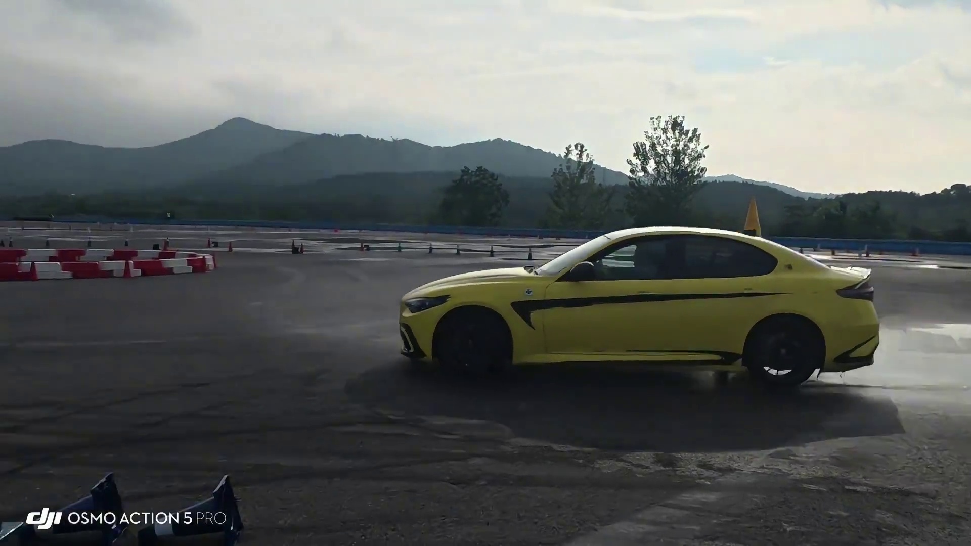 阿尔法·罗密欧x极品飞车：集结（绕8字比赛） #极品飞车集结 #阿尔法·罗密欧 #新版本高速对决 #