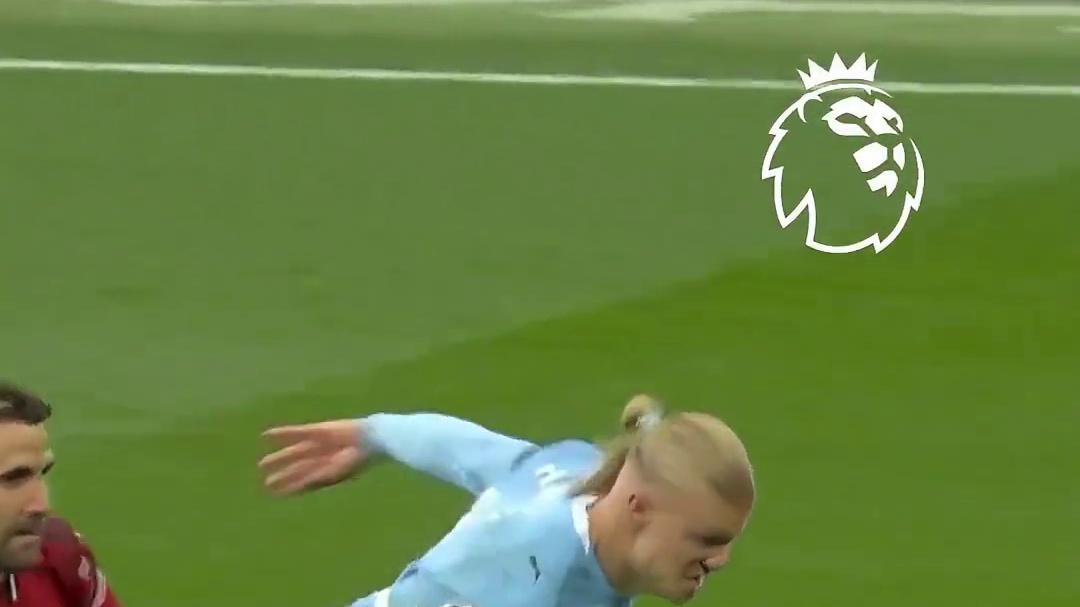 哈兰德两球一柱，制霸曼市德比 #英超 #曼市德比