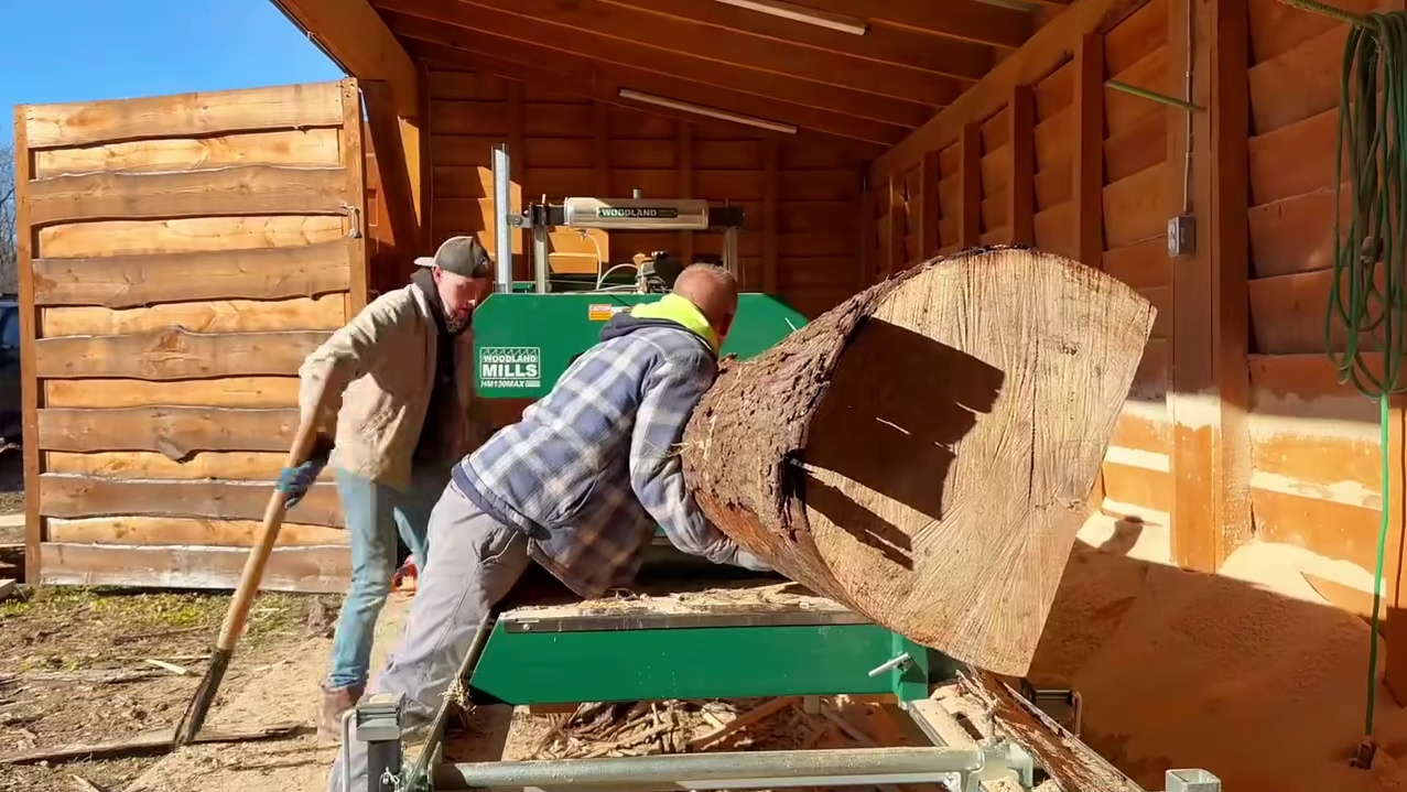 一个废弃百年的筒仓，竟被兄弟二人建造成豪华别墅
