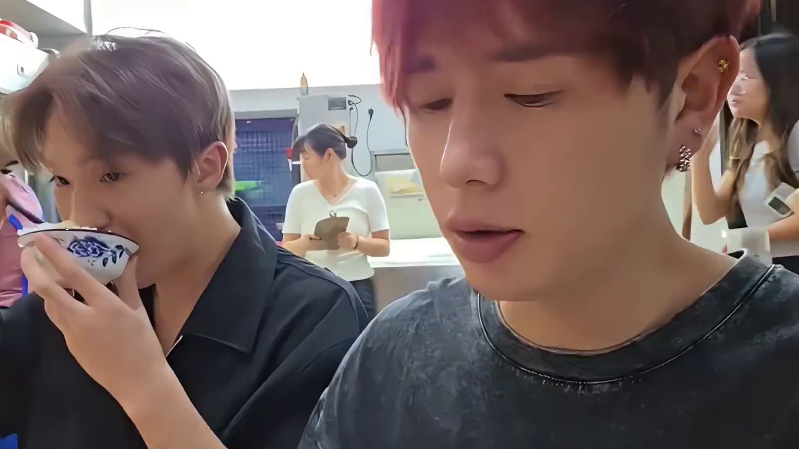 “上海一万五的洋房火锅！！”