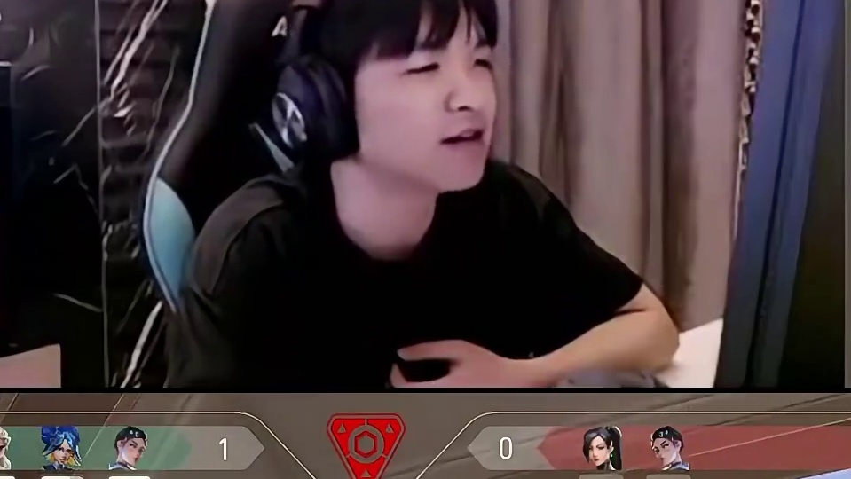 我闭着眼睛都能虐他