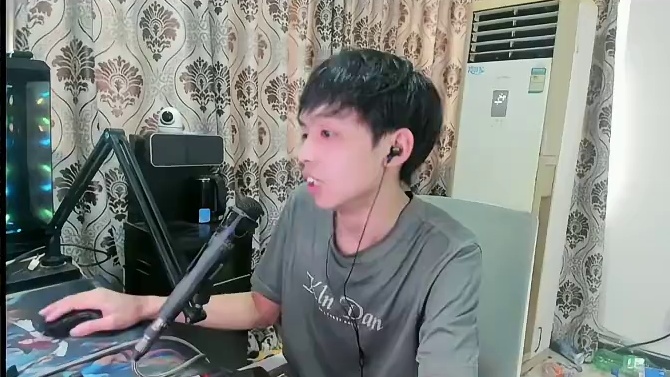 我再相信敌对一句话，我就是！！！#明日之后赚金计划 #明日之后狗剩