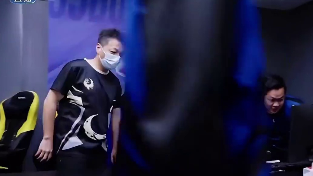 『S7秋季赛』湖南琼枝揽月4:0江苏绝代穹华，下场比赛与湖南星火燎原争夺四强名额！#jj斗地主 #比