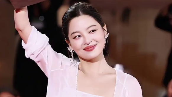 辛芷蕾梁婷 这是什么爱恨交织的酸涩文主角 #辛芷蕾 #梁婷 #辛芷蕾梁婷和解