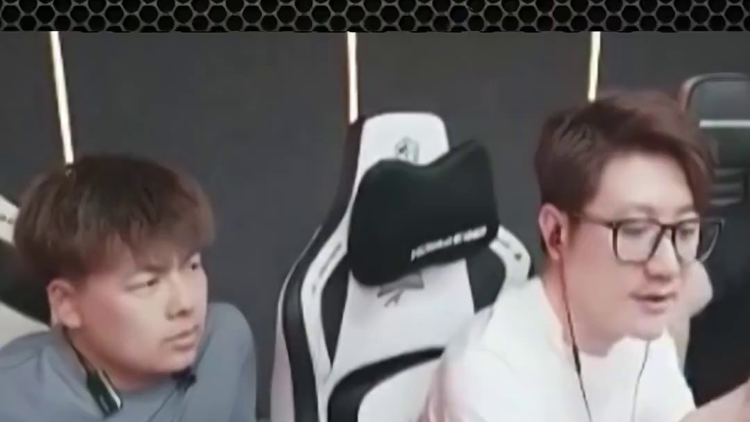 老白讲述现在CF招不到青训了 年轻人都去玩别的游戏了