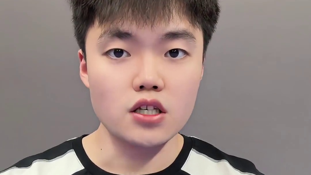 “梁王组合”打破质疑，中国队再开五金店！ #羽毛球 #香港公开赛 #王昶  #李诗沣 #中国队