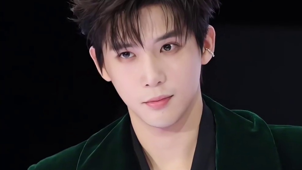 老王哥的眼光没得说#王安宇 #何超莲 #陈坤 #王安宇男友感好强