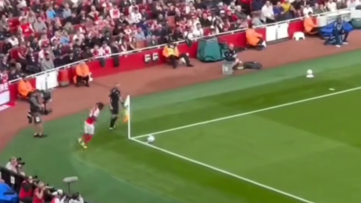 只有踢球的才知道这一脚有多爽