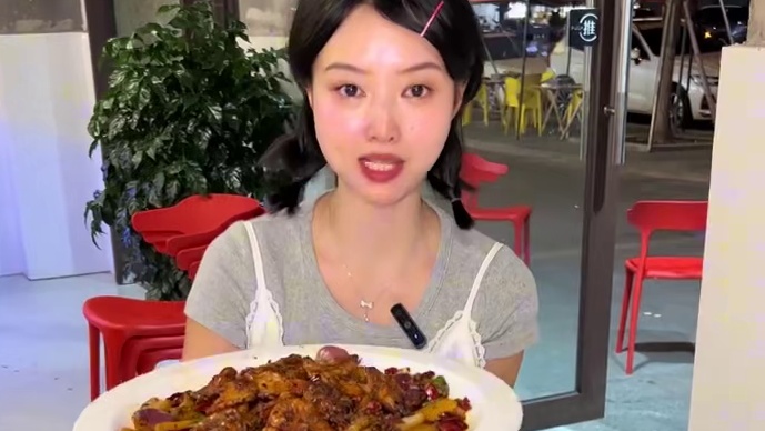 彭山爱吃夜宵的看过来，78️2-3人餐的夜宵晚餐，丰富一大桌 #眉山 #夜宵晚餐 #夜宵烧烤