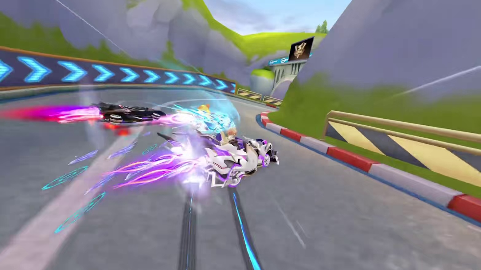 悬浮大战双云逍！#QQ飞车手游#QQ飞车湘遇湖南版本