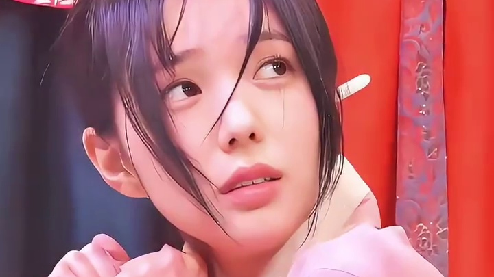 小孩姐的超绝表情管理，简直堪比爱豆了