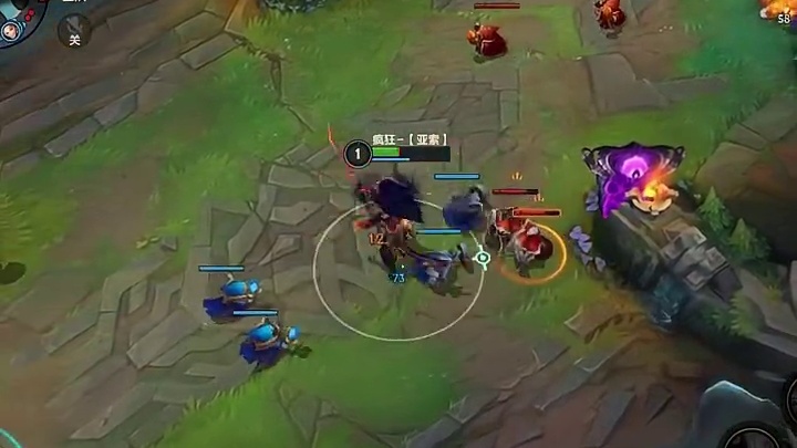 金克丝：最后跑了好像又没完全跑脱